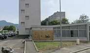 Dépôt d’ossements de porcs devant une mosquée en Isère : un ancien élu d’extrême droite condamné à de la prison