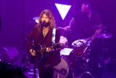 Sans ses Rival Sons, Jay Buchanan livre un concert chaud et intimiste à Paris