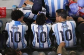 Pas de Coupe du monde pour les papas mauvais payeurs : l’Argentine veut en exclure 13 000 des stades américains