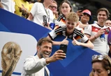 « J’ai 59 ans après-demain et je suis toujours aussi bête » : Klopp s’excuse d’avoir laissé entendre qu’il pourrait remplacer Nagelsmann
