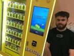 À peine inauguré, le distributeur à cartes Pokémon de Caen cartonne déjà