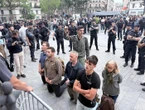 Nuit Blanche à Paris : la Ville dénonce l’agression de la maire du Xe et porte plainte contre Civitas après une action dans une église