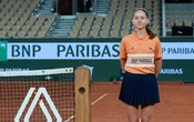 Suivez Constance, « ballos » à Roland-Garros, et star de la web-série « Ball Kids Academy »
