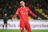 Football : le rebond inattendu de Paul Bernardoni, qui revient en France à Amiens
