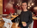Cône, le nouveau coffee shop parisien où l’on boit son café dans un cornet de glace