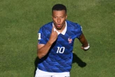 France-Sénégal (3-1) : la vidéo du coup de canon de Kylian Mbappé qui rassure les Bleus et leur offre la victoire