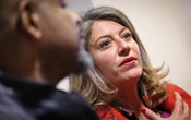 Municipales 2026 : après un burn-out, la maire d’Aubervilliers se confie