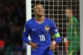 « Un geste de rat » : quand Kylian Mbappé sabote la pelouse pour faire glisser un éventuel tireur de pénalty ukrainien
