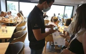 Pass sanitaire : pas de licenciement des employés non vaccinés, ni de sanctions pénales contre les restaurateurs