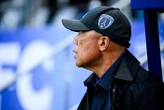 Paris FC : le flou persiste sur l’avenir d’Antoine Kombouaré, les négociations s’étirent