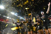 Bière cul-sec de Macron, ventriglisse et soirée mousse… Les images des célébrations des Toulousains champions de France