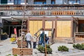 Incendie de Crans-Montana : de nouveaux responsables municipaux visés par l’enquête
