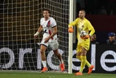 FC Barcelone-PSG : le sauvetage exceptionnel d’Ilya Zabarnyi devant sa ligne de but