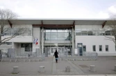 Le Blanc-Mesnil : un bâtiment du lycée Mozart fermé en urgence, des préfabriqués livrés pour la rentrée