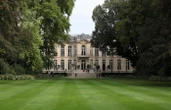 Une entreprise étrangère va surveiller les réseaux sociaux du gouvernement : 66 députés interpellent Matignon