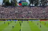 « Débuter un pressing furieux » : mais pourquoi le PSG tape directement en touche au coup d’envoi de ses matchs ?