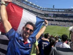 « Je n’échangerais ma place pour rien au monde » : dans le stade, les 5000 Français n’ont pas baissé les bras