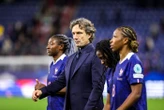 Équipe de France féminine de football : Laurent Bonadei conforté au poste de sélectionneur jusqu’en 2027 malgré « des erreurs »