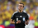Norvège-Angleterre : le Français Clément Turpin désigné par la Fifa pour arbitrer le quart de finale du Mondial