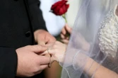 Il détourne près de 15 millions d’euros appartenant à un ami pour s’acheter une Porsche et financer le mariage de sa fille