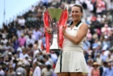 Tennis : 37 ans, issue des qualifications, 4 top 15 battues… L’incroyable sacre de Tatjana Maria au Queen’s