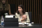 « Je ne veux pas avoir à choisir » : une ministre suédoise se rend à une réunion européenne avec son bébé