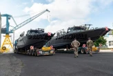 Le port de Brest accueille des vedettes suédoises capables de protéger les sous-marins nucléaires