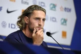 « On ne se voit pas trop beaux » : Adrien Rabiot prône l’humilité en vue du Mondial à la veille de France-Irlande du Nord