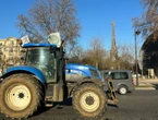 Paris : les agriculteurs en tracteur attendus aux Invalides et à la tour Eiffel pour dire « non » à l’accord UE-Mercosur
