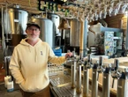 « Je ne trouvais pas cette bière ici, alors je l’ai fabriquée ! » : un brasseur venu de Los Angeles trouve le succès en Auvergne
