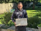 Connaissez-vous une famille Bargain ? Cette pierre tombale vieille de 107 ans est celle de leur ancêtre !
