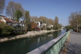 Neuilly : il se trompe de pédale, sa Porsche à plus de 100 000 euros plonge dans la Seine