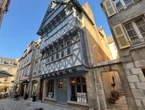 « Elle a merveilleusement traversé les siècles » : l’une des plus vieilles maisons de Quimper va devenir un bar à jeux