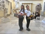 « Je pensais que je m’étais trompé d’endroit » : à Paris, distribution alimentaire pour étudiants au musée