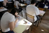 « Elle m’a appelé en pleurs » : une lycéenne se voit attribuer le mauvais sujet et doit repasser une épreuve du bac