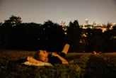 « Je ne vais pas rester la nuit entière mais au moins quelques heures » : avec ces Parisiens tentés de dormir dans les parcs