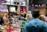 La police chinoise démantèle un groupe criminel vendant des « Lafufus », des contrefaçons des célèbres peluches Labubu
