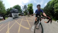 VIDÉO. « Un jour, il y aura un énorme drame » : les dangers de l’anneau cycliste de Longchamp