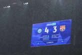 Inter Milan - FC Barcelone : la vidéo de la détresse des supporters milanais partis de San Siro avant la fin