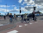 Le meurtre de Lisa, 17 ans, tuée alors qu’elle rentrait seule chez elle à vélo aux Pays-Bas, relance le débat sur la sécurité des femmes la nuit