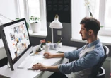 ChatGPT, Copilot, Gemini... Plus d’un tiers des cadres utilisent régulièrement l’IA au travail, malgré les craintes