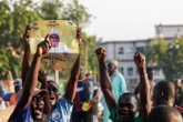 Cameroun : les résultats de l’élection présidentielle attendus aujourd’hui, après des manifestations qui ont fait 4 morts