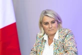 Canicule : situation « normale » dans les hôpitaux mais des déprogrammations « ciblées », annonce la ministre de la Santé