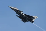 « Ça m’a réveillé d’une force » : pourquoi deux Rafale ont survolé Issy-les-Moulineaux ce lundi matin