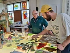 Vitraux de Disneyland, bijoux uniques, « petite Sixtine »… lumière sur les artisans d’art en Île-de-France et dans l’Oise
