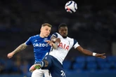 Mercato : le club iranien de Persepolis officialise l’arrivée de l’ancien parisien Serge Aurier