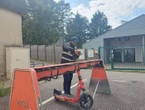 Trottinettes en libre-service : le premier rack de stationnement installé dans les Yvelines