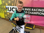 « Il a encore progressé » : Ethan Hosatte, 10 ans, champion du monde, d’Europe et de France de BMX pour la deuxième fois consécutive