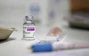 Abandonner le vaccin AstraZeneca? «Oui, c’est une option», selon un responsable de l’EMA