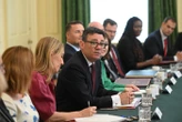 Andy Burnham veut rapprocher le pouvoir des Britanniques en travaillant un jour par semaine depuis Manchester